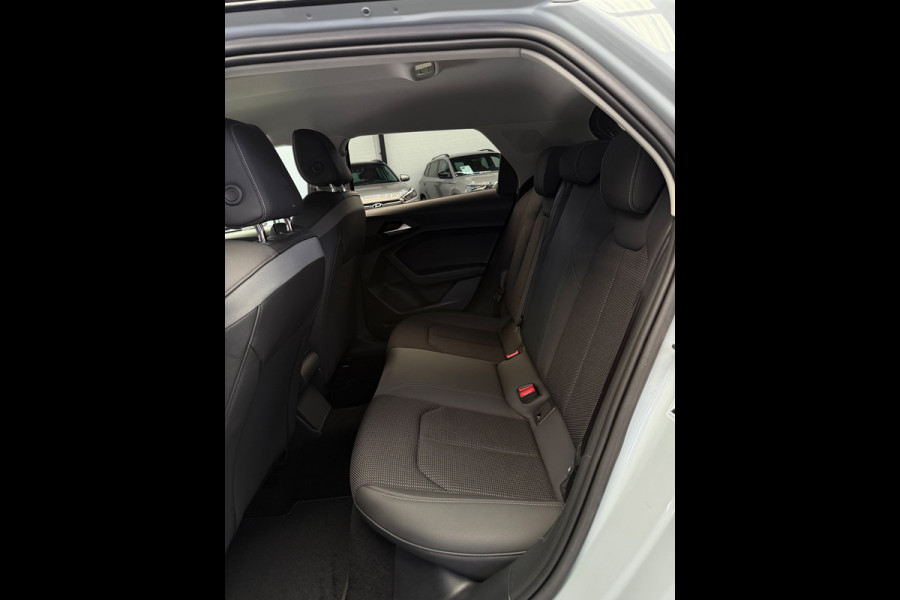 Audi A1 Sportback 30 TFSI 2x S-Line CarPlay