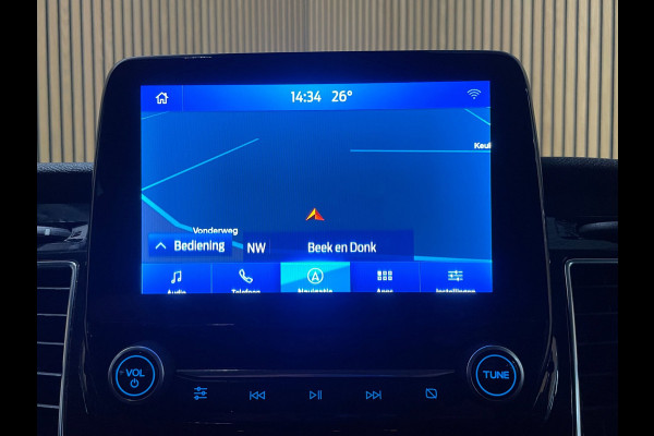 Ford Transit Custom 300 2.0 TDCI L2H1 Limited DC|FULL OPTION|AUTOMAAT|ACC|2X SCHUIFDEUR|CARPLAY|CAMERA|TREKHAAK|1e EIG|NAP|NL-AUTO