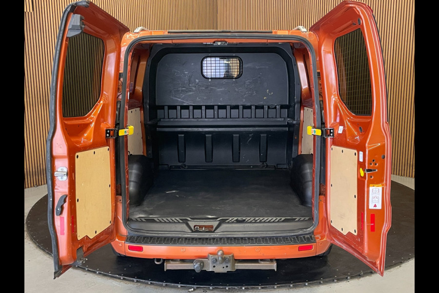 Ford Transit Custom 300 2.0 TDCI L2H1 Limited DC|FULL OPTION|AUTOMAAT|ACC|2X SCHUIFDEUR|CARPLAY|CAMERA|TREKHAAK|1e EIG|NAP|NL-AUTO