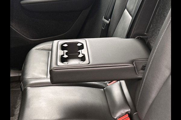 Volvo XC40 1.5 T5 Recharge Inscription Expression | 1e Eigenaar | Leder | Apple/Carplay | Elek. Kofferklep |