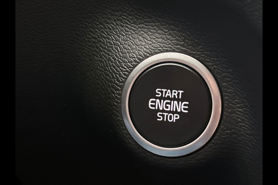 Volvo XC40 1.5 T5 Recharge Inscription Expression | 1e Eigenaar | Leder | Apple/Carplay | Elek. Kofferklep |
