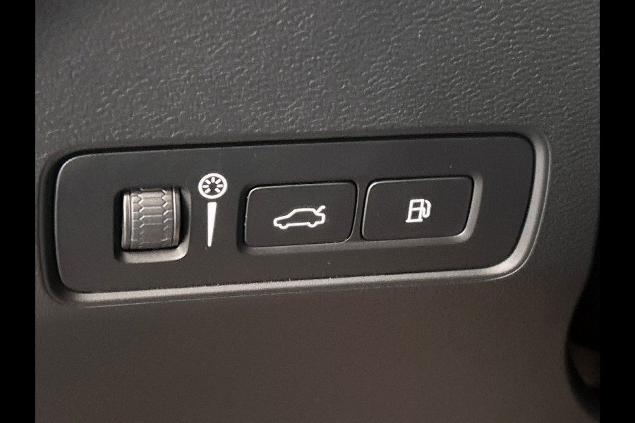 Volvo XC40 1.5 T5 Recharge Inscription Expression | 1e Eigenaar | Leder | Apple/Carplay | Elek. Kofferklep |