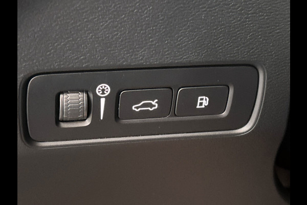 Volvo XC40 1.5 T5 Recharge Inscription Expression | 1e Eigenaar | Leder | Apple/Carplay | Elek. Kofferklep |