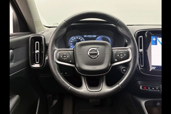 Volvo XC40 1.5 T5 Recharge Inscription Expression | 1e Eigenaar | Leder | Apple/Carplay | Elek. Kofferklep |