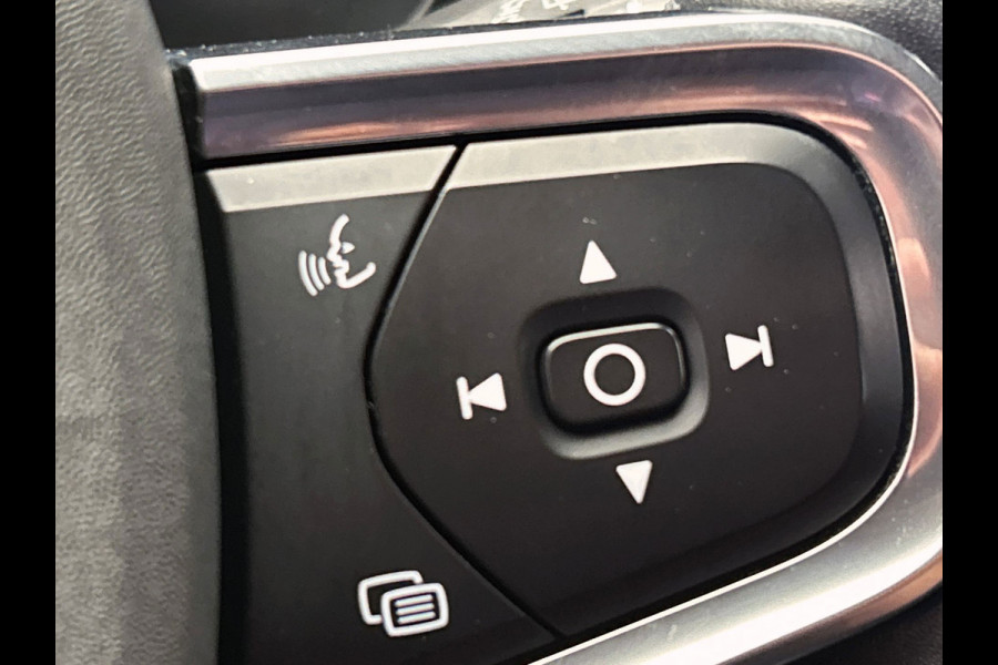 Volvo XC40 1.5 T5 Recharge Inscription Expression | 1e Eigenaar | Leder | Apple/Carplay | Elek. Kofferklep |