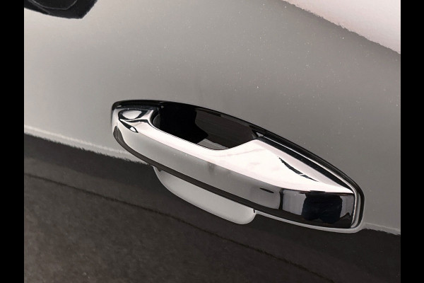 Volvo XC40 1.5 T5 Recharge Inscription Expression | 1e Eigenaar | Leder | Apple/Carplay | Elek. Kofferklep |
