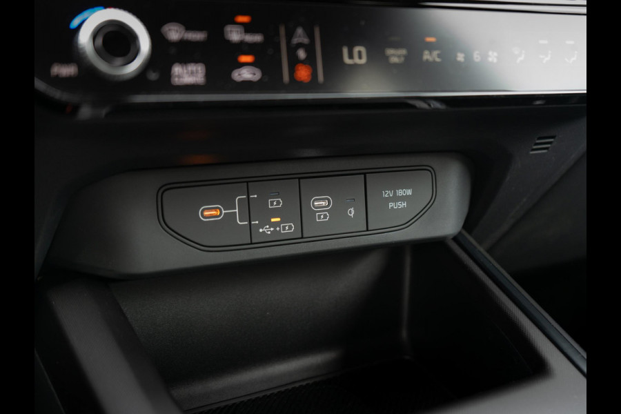 Kia Niro 1.6 GDi Hybrid DynamicPlusLine | Schuifkantel dak | Navigatie | Stoel en stuurverwarming |