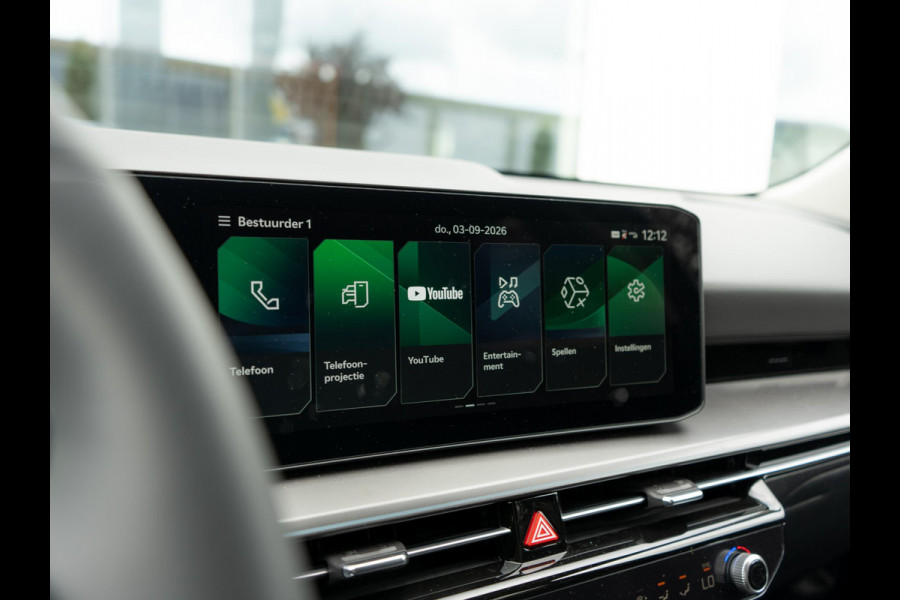 Kia Niro 1.6 GDi Hybrid DynamicPlusLine | Schuifkantel dak | Navigatie | Stoel en stuurverwarming |