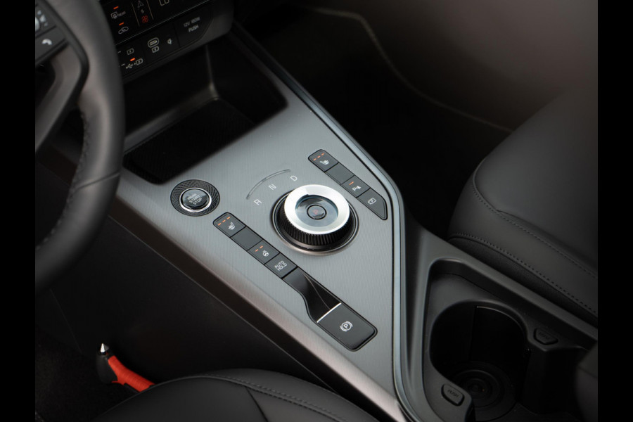 Kia Niro 1.6 GDi Hybrid DynamicPlusLine | Schuifkantel dak | Navigatie | Stoel en stuurverwarming |
