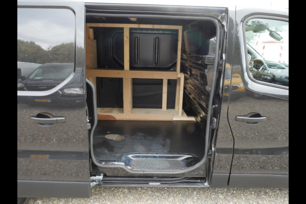 Nissan NV300 2.0 dCi 120PK L2 Airco Trekhaak Cruise control