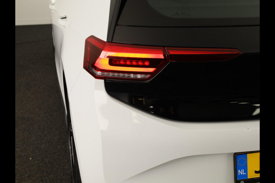 Volkswagen ID.3 First 58 kWh 204PK | SOH 93,19% | Navigatie | Parkeersensoren | Stoelverwarming |