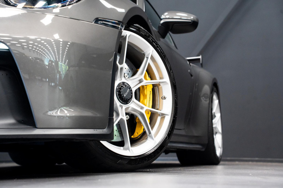 Porsche 911 4.0 GT3 *Keramisch / Vierwielbesturing / BOSE / Hefsysteem-vooras / Clubsport-pakket / Sportuitlaat-systeem / Carbon*