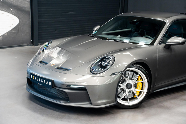 Porsche 911 4.0 GT3 *Keramisch / Vierwielbesturing / BOSE / Hefsysteem-vooras / Clubsport-pakket / Sportuitlaat-systeem / Carbon*