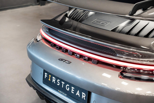 Porsche 911 4.0 GT3 *Keramisch / Vierwielbesturing / BOSE / Hefsysteem-vooras / Clubsport-pakket / Sportuitlaat-systeem / Carbon*