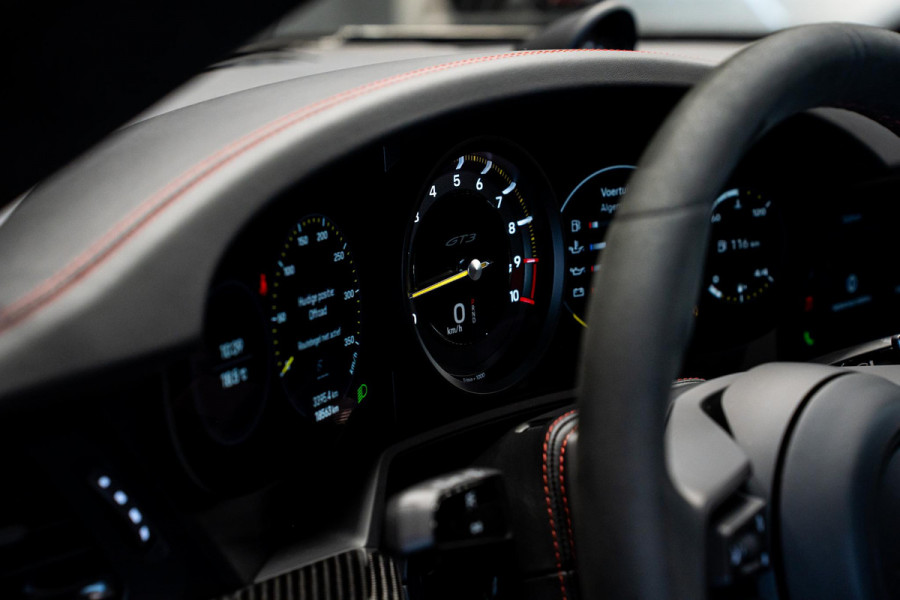 Porsche 911 4.0 GT3 *Keramisch / Vierwielbesturing / BOSE / Hefsysteem-vooras / Clubsport-pakket / Sportuitlaat-systeem / Carbon*