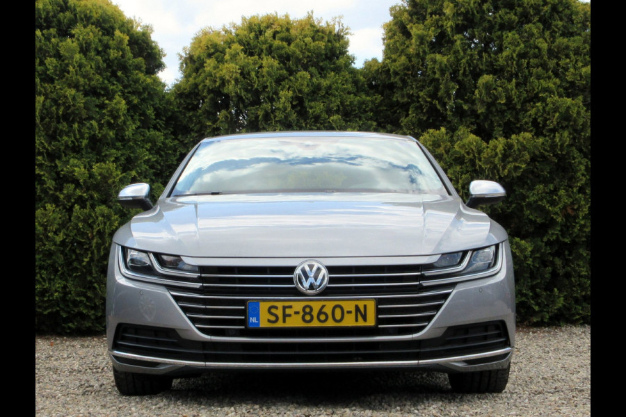 Volkswagen Arteon 1.5 TSI Elegance * Navi * Trekhaak *