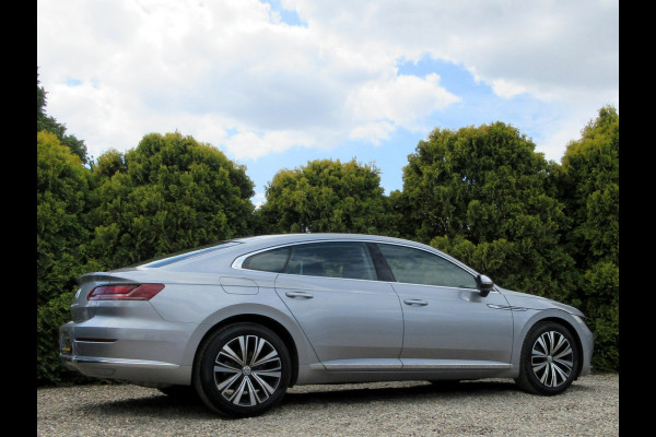 Volkswagen Arteon 1.5 TSI Elegance * Navi * Trekhaak *
