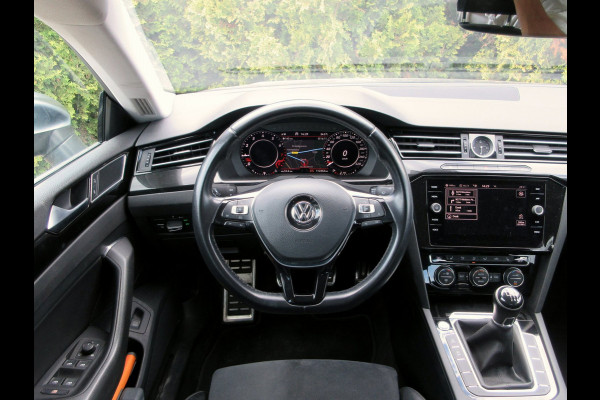 Volkswagen Arteon 1.5 TSI Elegance * Navi * Trekhaak *