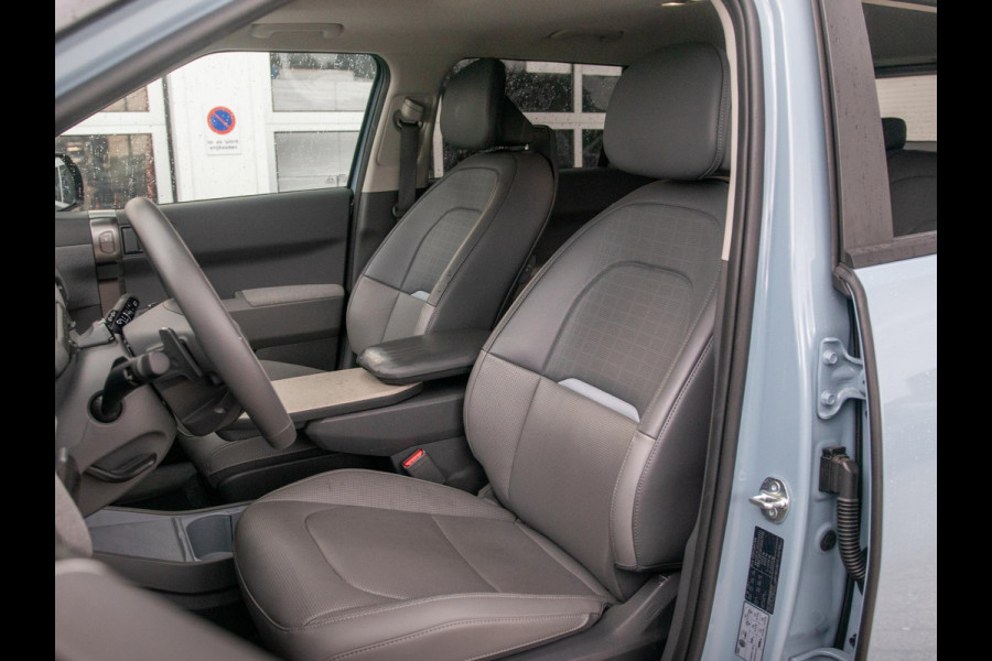 Kia EV3 Plus Advanced 81.4 kWh l Long range l Schuifkantel dak l Stoel en stuurwielverwarming l Lederlook bekleding l Accu SOH 99,1 % l