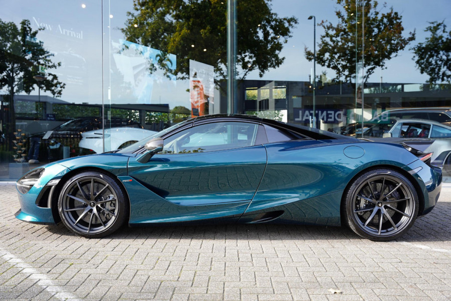 McLaren 720S Spider / FULL CARBON / LIFT / MSO