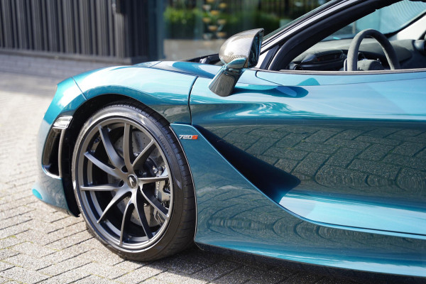McLaren 720S Spider / FULL CARBON / LIFT / MSO