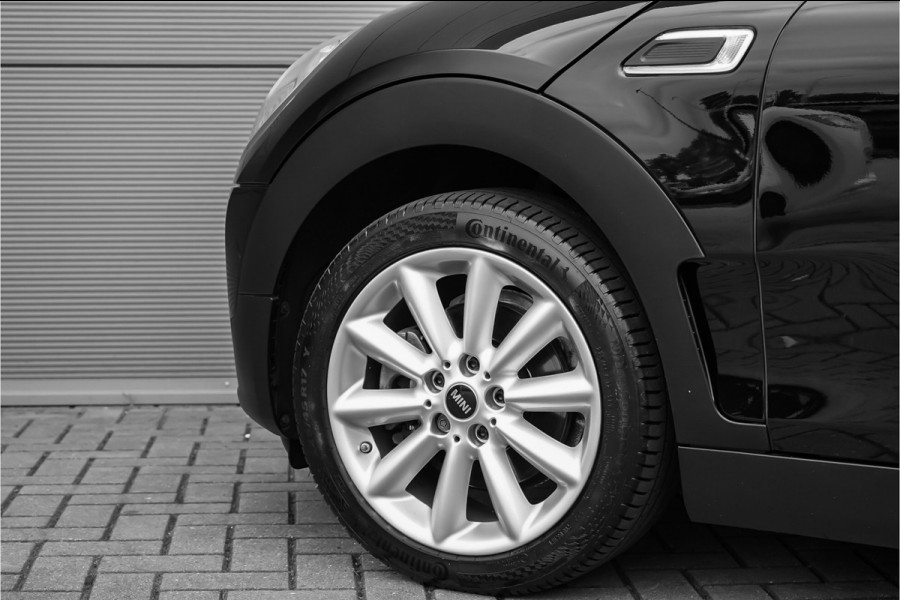 MINI Clubman 1.5 Cooper Salt Business Automaat CarPlay Trekhaak