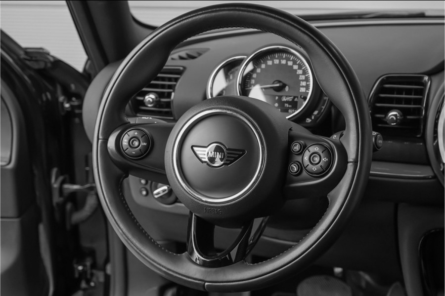 MINI Clubman 1.5 Cooper Salt Business Automaat CarPlay Trekhaak