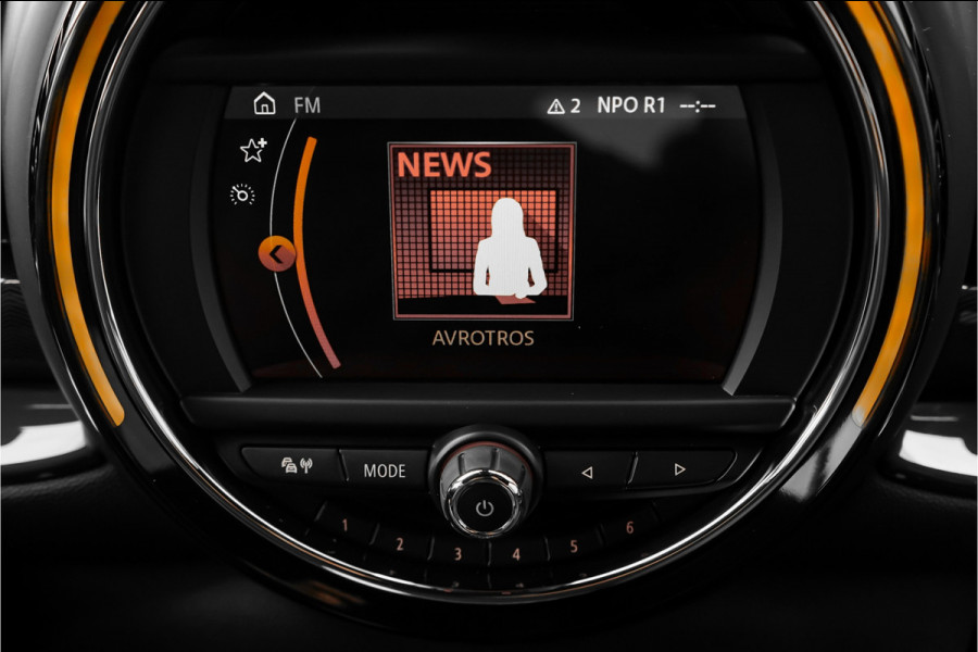 MINI Clubman 1.5 Cooper Salt Business Automaat CarPlay Trekhaak