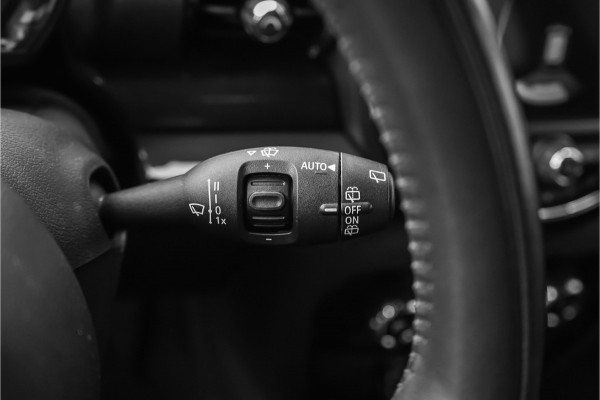MINI Clubman 1.5 Cooper Salt Business Automaat CarPlay Trekhaak
