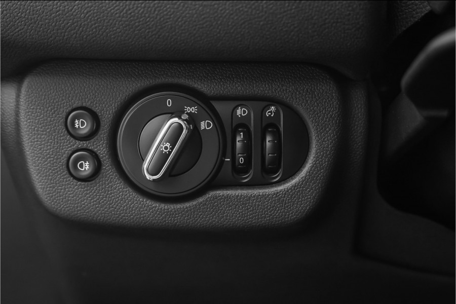 MINI Clubman 1.5 Cooper Salt Business Automaat CarPlay Trekhaak