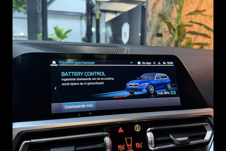 BMW 3-serie 330e M Sport 91%SOH|292 PK|Plug-in Hybrid|Harman/Kardon|Camera|Trekhaak|Leder|LED|Virtual Cockpit Garantie