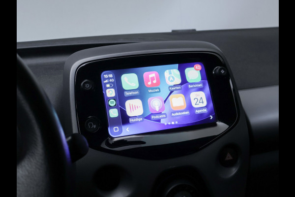Toyota Aygo 1.0 VVT-i x-play (APPLE CARPLAY,NAVI,LED,CRUISE,SPORTSTOELEN,LM VELGEN,NETTESTAAT)
