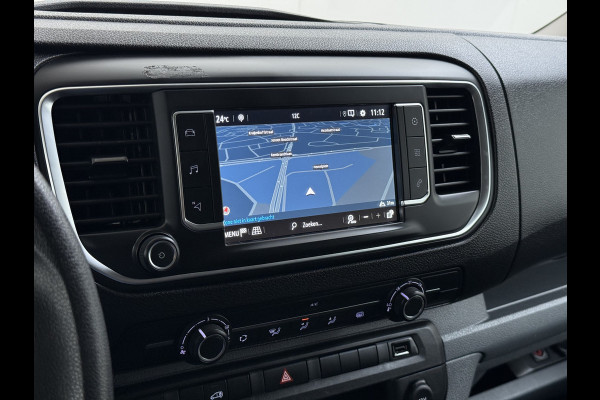 Opel Vivaro 2.0CDTI 145PK L3H1 3-Persoons Trekhaak 360°Camera Airco Navi Apple Carplay Android Auto Bluetooth Regen-Lichtsensor Cruise Control Betonplex Vloer Lat om lat betimmering Schuifdeur 2.500KG Trekgewicht Origineel Nederlandse Auto