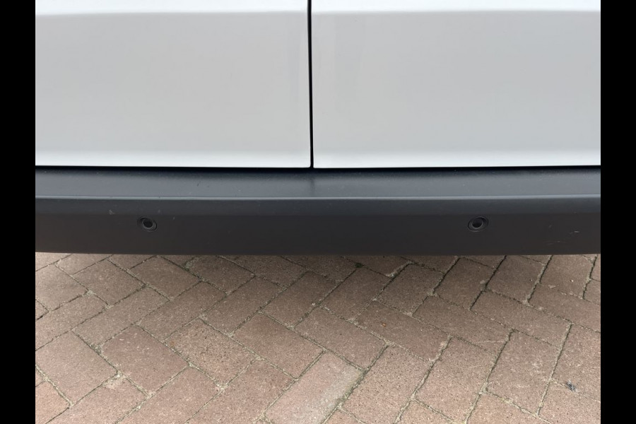 Mercedes-Benz Vito 114 CDI E6 Automaat Lang Lease €338 p/m, Airco, Navi, Carplay, PDC, Camera, Volledig onderhoudshistorie aanwezig