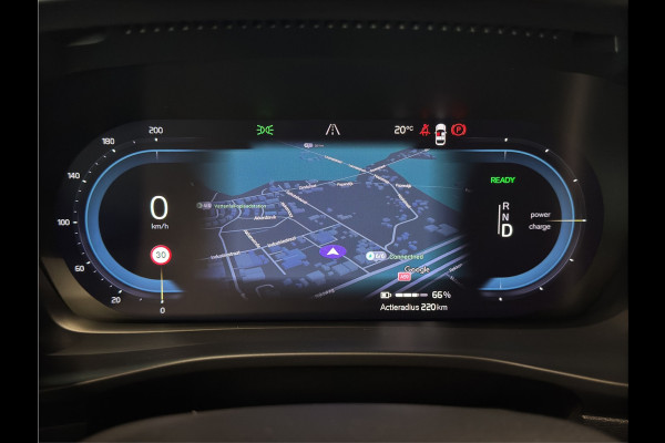 Volvo C40 Recharge Twin Plus SOH 95% ACC Panoramadak Stoelverwarming Trekhaak 408pk