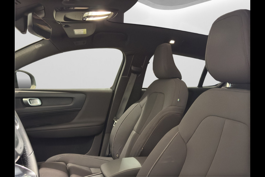 Volvo C40 Recharge Twin Plus SOH 95% ACC Panoramadak Stoelverwarming Trekhaak 408pk
