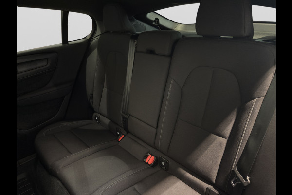 Volvo C40 Recharge Twin Plus SOH 95% ACC Panoramadak Stoelverwarming Trekhaak 408pk