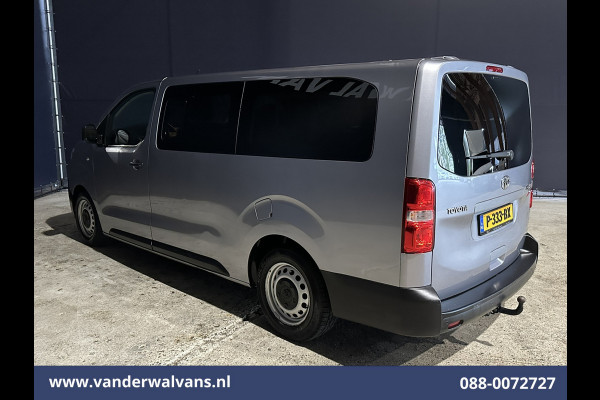 Toyota Proace Shuttle 1.5 D-4D 120pk L3H1 Personenbus 9 Zitplaatsen Euro6 Airco | Navigatie | Apple Carplay | Cruisecontrol Android Auto, Trekhaak, Parkeersensoren, Achterklep