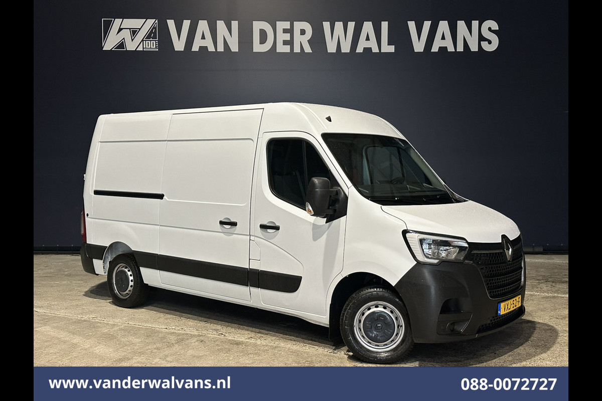 Renault Master 2.3 dCi 136pk L2H2 Euro6 Airco | Navigatie | Camera | Cruisecontrol | LED | 2500kg Trekhaak Parkeersensoren, Bijrijdersbank
