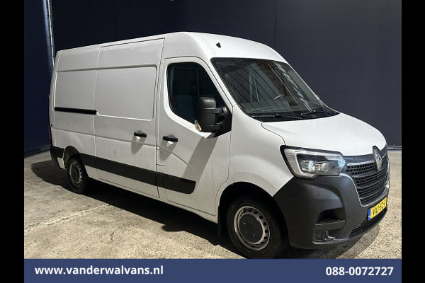 Renault Master 2.3 dCi 136pk L2H2 Euro6 Airco | Navigatie | Camera | Cruisecontrol | LED | 2500kg Trekhaak Parkeersensoren, Bijrijdersbank