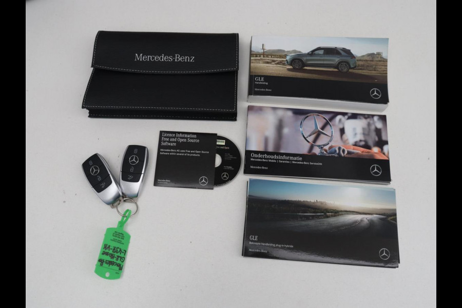 Mercedes-Benz GLE 350 e 4MATIC | SOH 96.4% | Leder | Trekhaak | Sfeerverlichting | Camera | Park assist | Full LED | Stoelverwarming | Cruise control | Navigatie |