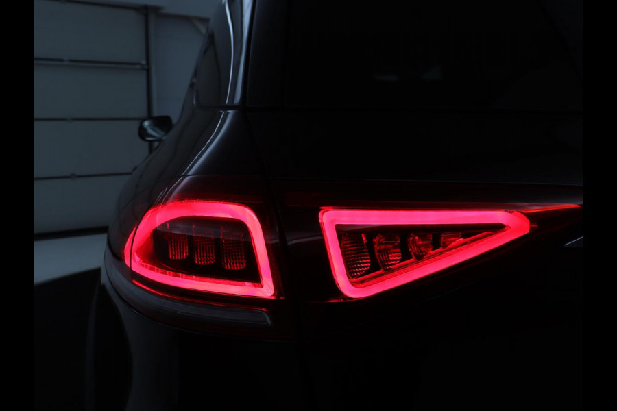 Mercedes-Benz GLE 350 e 4MATIC | SOH 96.4% | Leder | Trekhaak | Sfeerverlichting | Camera | Park assist | Full LED | Stoelverwarming | Cruise control | Navigatie |