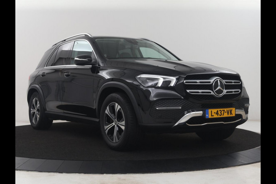 Mercedes-Benz GLE 350 e 4MATIC | SOH 96.4% | Leder | Trekhaak | Sfeerverlichting | Camera | Park assist | Full LED | Stoelverwarming | Cruise control | Navigatie |