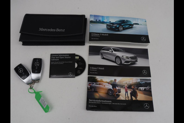 Mercedes-Benz E-Klasse Estate 200 d | Half Leder | Trekhaak | Camera | Adaptive cruise | Sfeerverlichting | Park assist | Navigatie | Full LED |