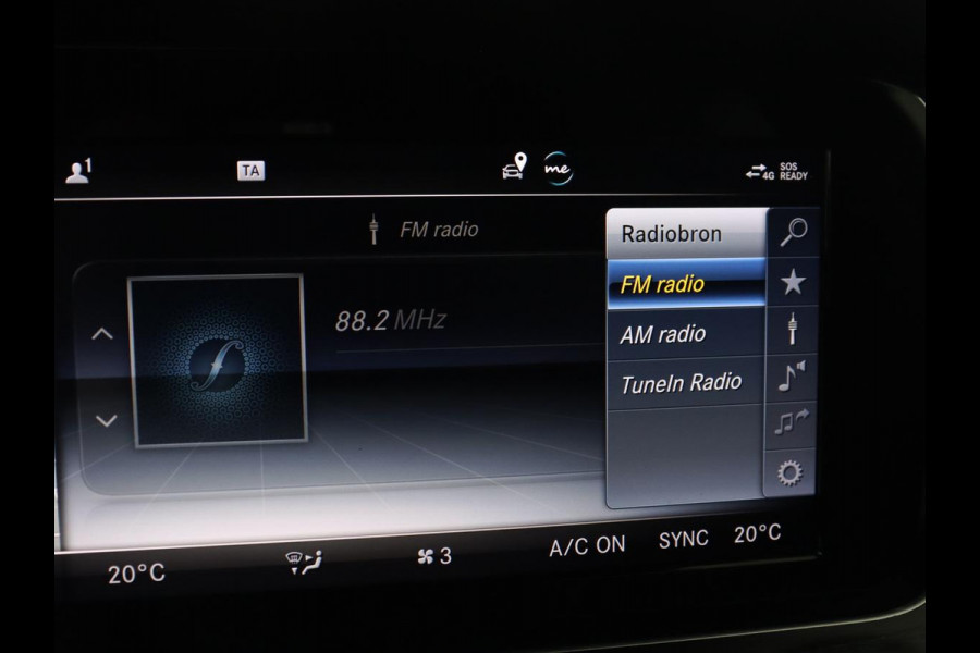 Mercedes-Benz E-Klasse Estate 200 d | Half Leder | Trekhaak | Camera | Adaptive cruise | Sfeerverlichting | Park assist | Navigatie | Full LED |