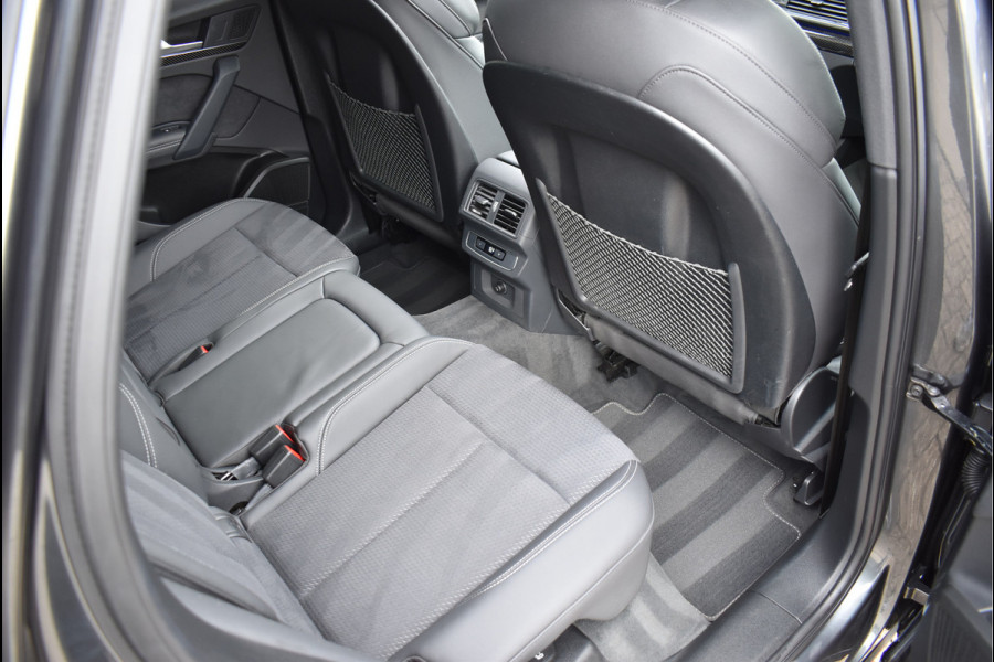Audi Q5 50 TFSI e S-Line 299 Pk Competition Pano Lucht Carbon Keyless Trekhaak Oled Matrix 21 Inch