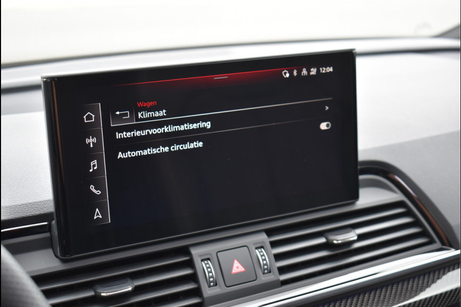 Audi Q5 50 TFSI e S-Line 299 Pk Competition Pano Lucht Carbon Keyless Trekhaak Oled Matrix 21 Inch