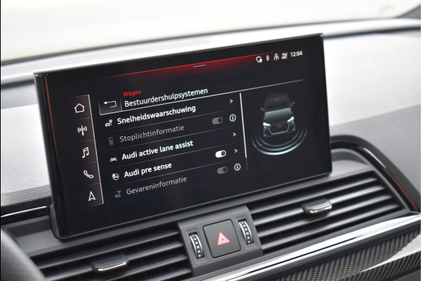 Audi Q5 50 TFSI e S-Line 299 Pk Competition Pano Lucht Carbon Keyless Trekhaak Oled Matrix 21 Inch