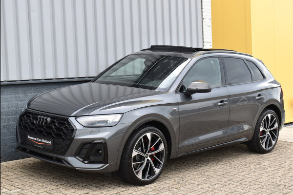 Audi Q5 50 TFSI e S-Line 299 Pk Competition Pano Lucht Carbon Keyless Trekhaak Oled Matrix 21 Inch