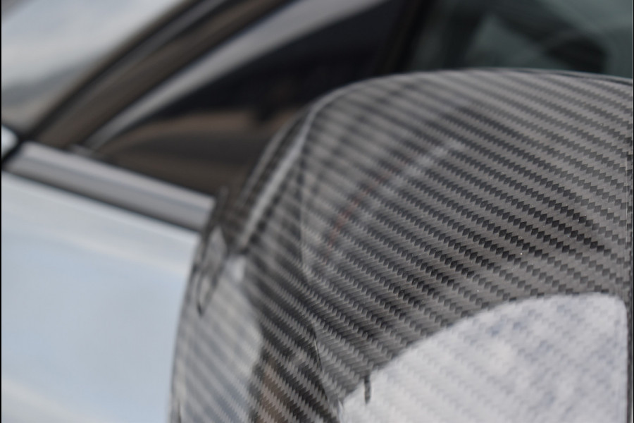 Audi Q5 50 TFSI e S-Line 299 Pk Competition Pano Lucht Carbon Keyless Trekhaak Oled Matrix 21 Inch